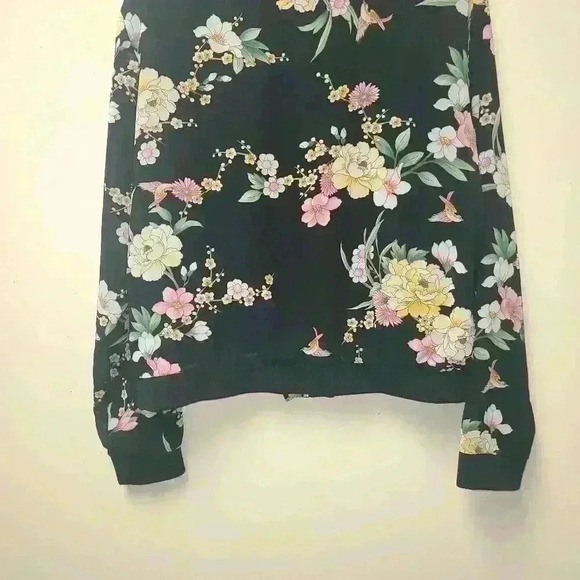 Forever 21 floral bomber jacket preowned - Picture 5 of 6